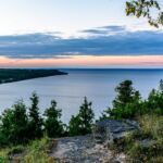 Bucht von Gore Bay – Ein Motiv aus dem Kalender “<a href="https://www.amazon.de/gp/search/ref=as_li_qf_sp_sr_il_tl?ie=UTF8&tag=fotogfotosund-21&keywords=Manitoulin Island - Ontario / Kanada (Wandkalender&index=aps&camp=1638&creative=6742&linkCode=xm2&linkId=d511fb7cf67e614c5c689a4f67cd5539">Manitoulin Island</a>” von Michael Stollmann – fotoglut.de Bucht von Gore Bay - Ein Motiv aus dem Kalender "Manitoulin Island" von Michael Stollmann - fotoglut.de