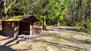 Wetterhütte am Komstkochteich - © FotoGlut - Michael Stollmann