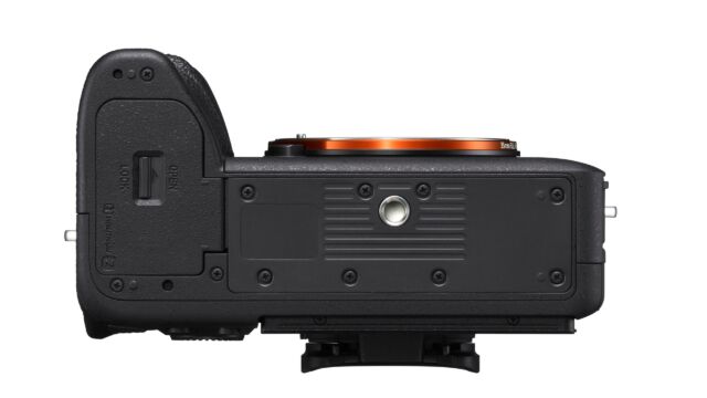 Sony Alpha 1 - Unterseite