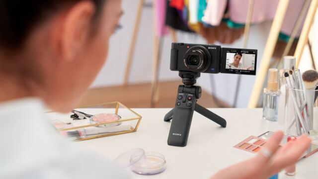 Sony ZV-1 - Selbstportrait mit VPT2BT